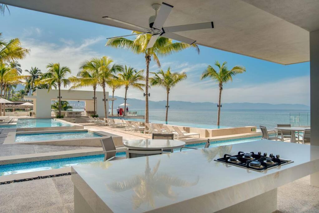 Harbor 3008 Amazing Beach Front Condo By Moikkarentals Puerto Vallarta Bagian luar foto